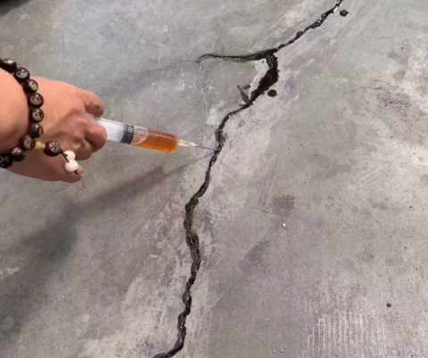 金凤混凝土裂缝修补技术详解​